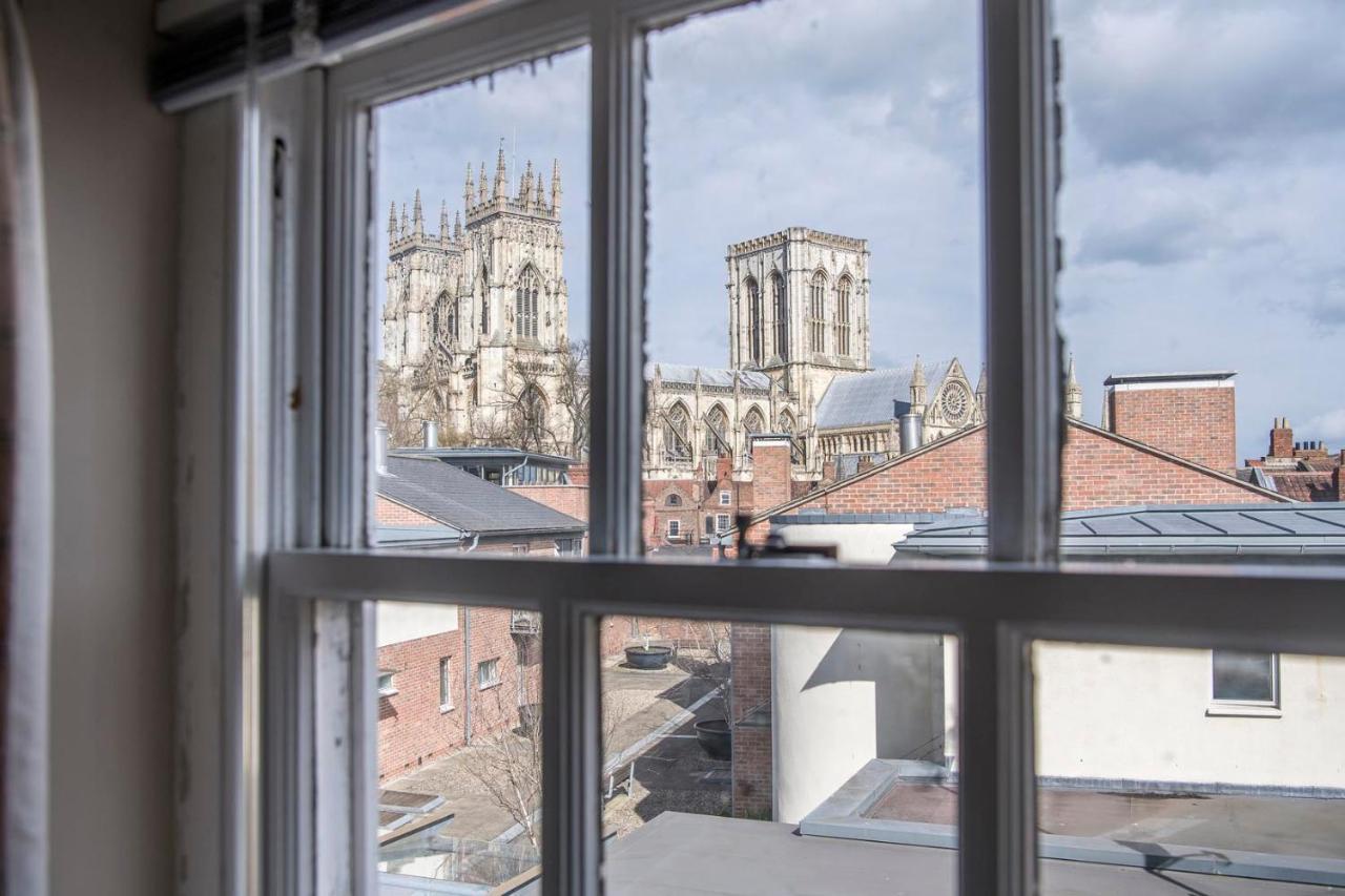 St Helen'S House With Minster Views Lägenhet York Exteriör bild
