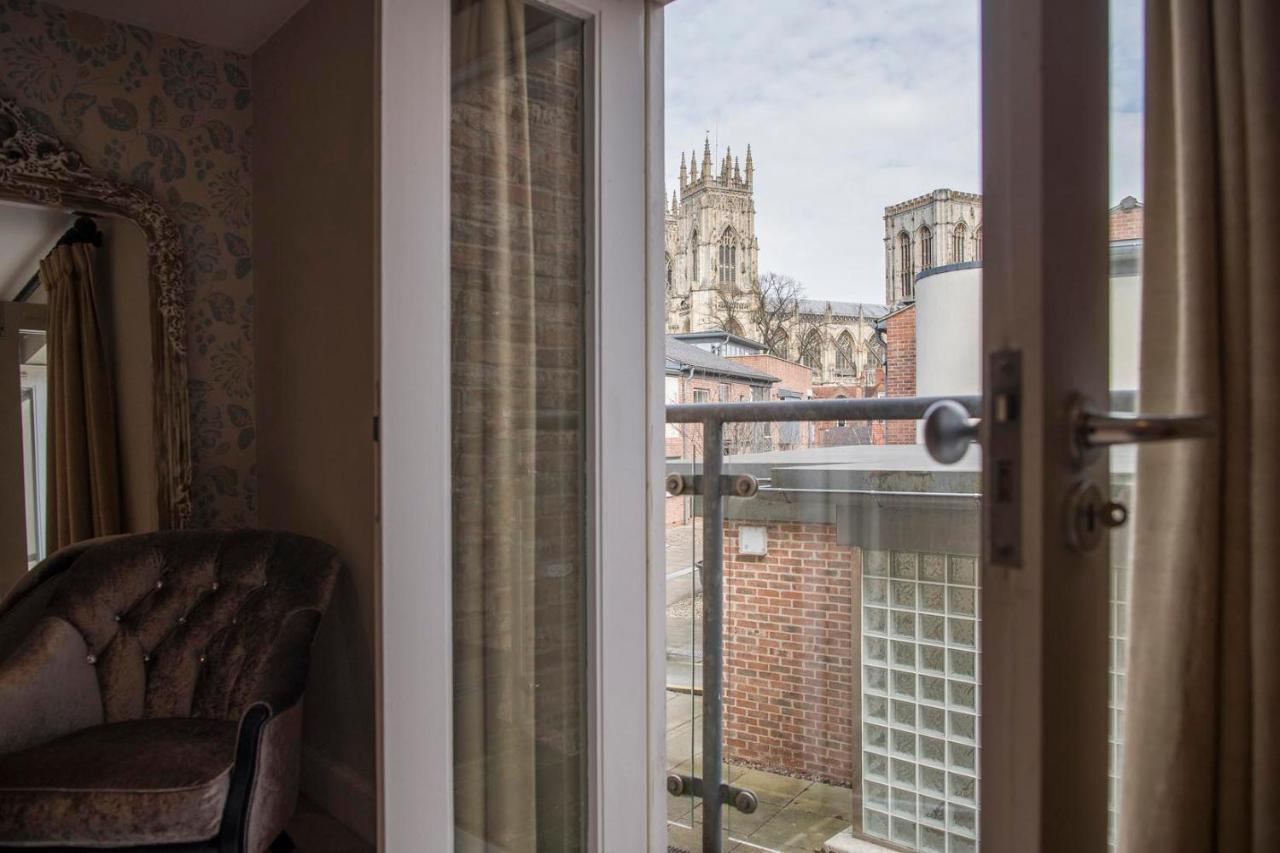 St Helen'S House With Minster Views Lägenhet York Exteriör bild
